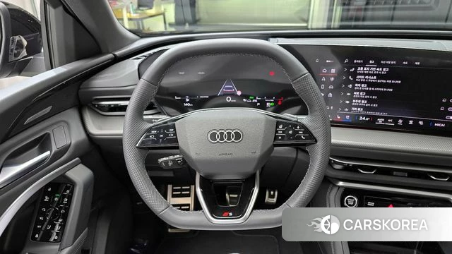 Audi Q5 (80A) 2026 Черный из Кореи, фото 4