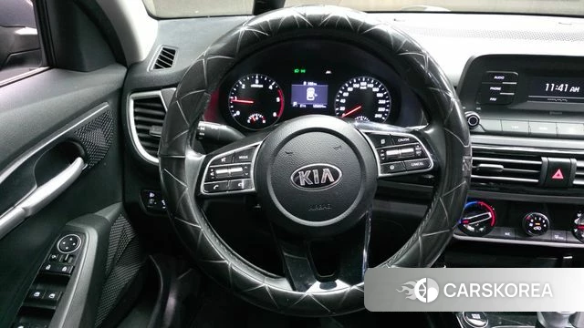 Kia Seltos 2020 Серый из Кореи, фото 4