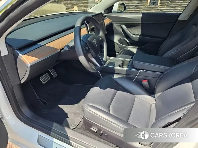 Tesla Model 3 2020 Белый из Кореи, фото 4