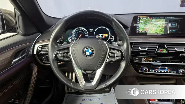 BMW 5 Series (G30) 2018 Синий из Кореи, фото 4