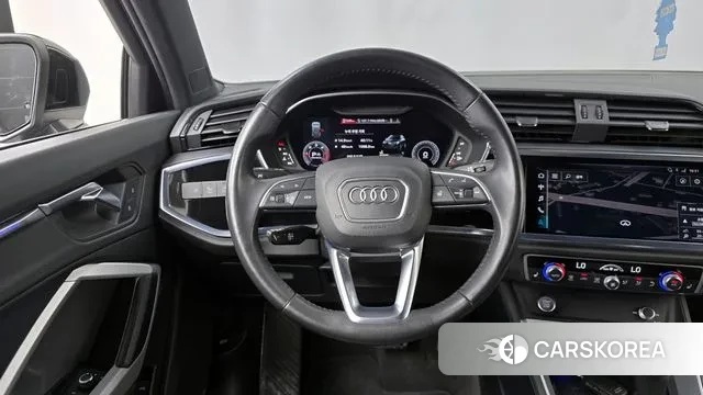 Audi Q3 (F3) 2020 Черный из Кореи, фото 4