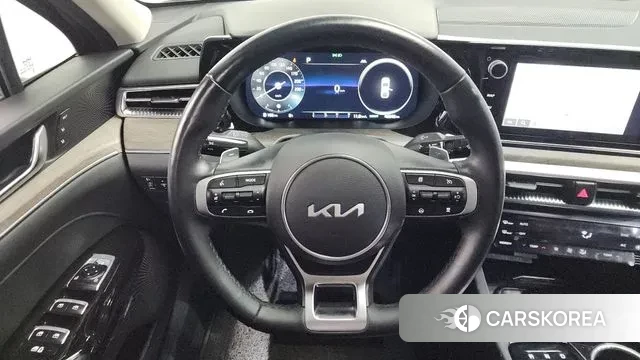 Kia K5 3rd generation 2023 Серый из Кореи, фото 4