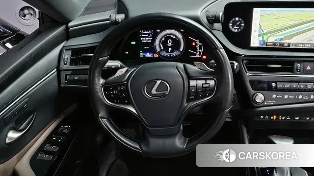 Lexus ES300h 7th generation 2023 Серый из Кореи, фото 4