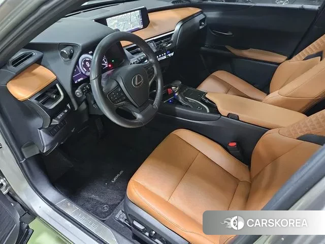 Lexus UX250h 2019 Золотой из Кореи, фото 4