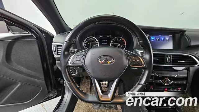 Infiniti Q30 id 2687649 из Кореи 4