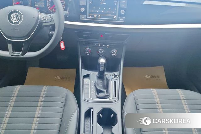 Volkswagen Lavida 2020 Белый из Китая, фото 4