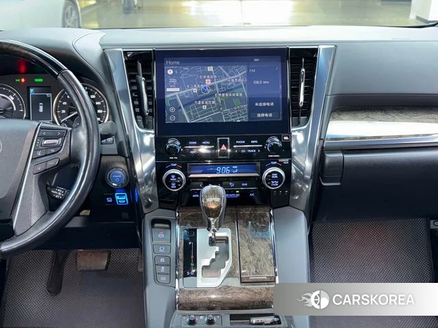 Toyota Elfa 2022 Белый из Китая, фото 4