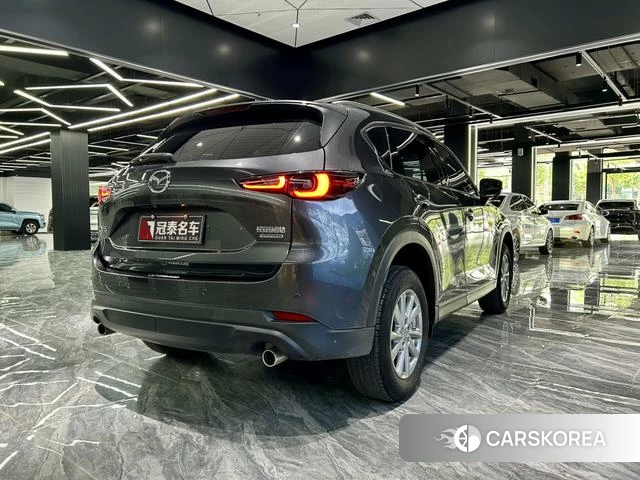 Mazda CX-5 2022 Темно-серый из Китая, фото 4