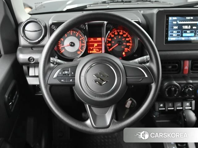 Suzuki Jimny 2025 Черный из Кореи, фото 4