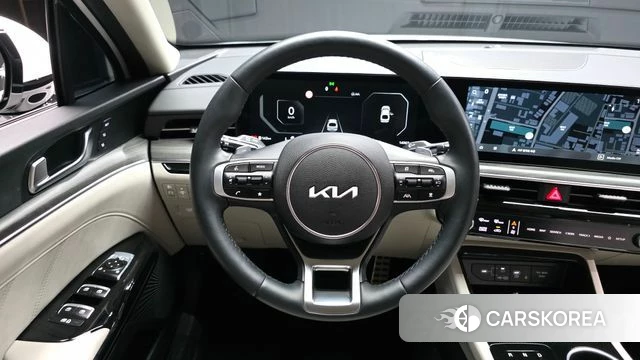 Kia The New K5 3rd generation 2025 Белый из Кореи, фото 4