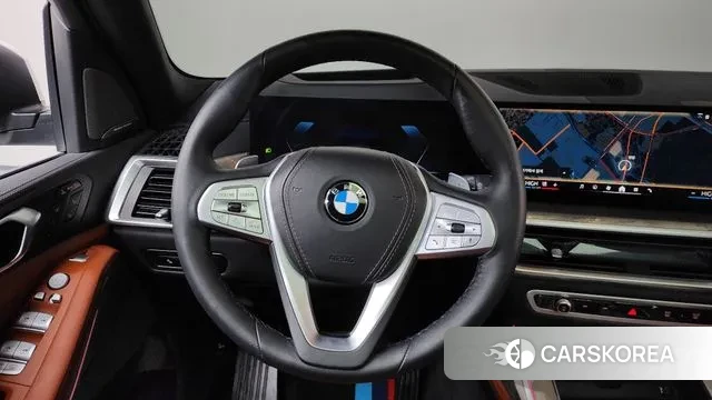 BMW X7 (G07) 2024 Белый из Кореи, фото 4