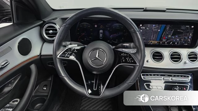Mercedes-Benz E-Class W213 2021 Серый из Кореи, фото 4