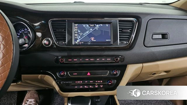 Kia The New Carnival 2019 Черный из Кореи, фото 4