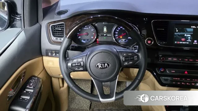 Kia The New Carnival 2018 Черный из Кореи, фото 4