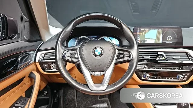 BMW 5 Series (G30) 2018 Серый из Кореи, фото 4