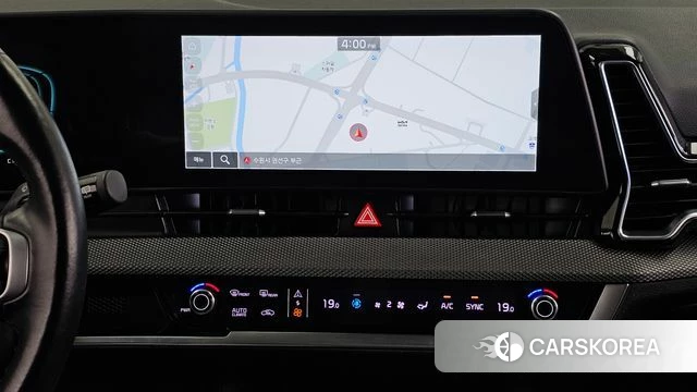 Kia Sportage 5th Generation 2023 Белый из Кореи, фото 4