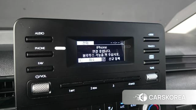 Hyundai Staria 2022 Белый из Кореи, фото 4