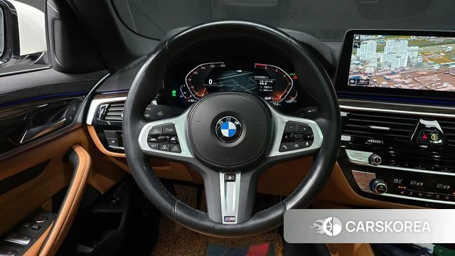 BMW 5 Series (G30) 2022 Белый из Кореи, фото 4