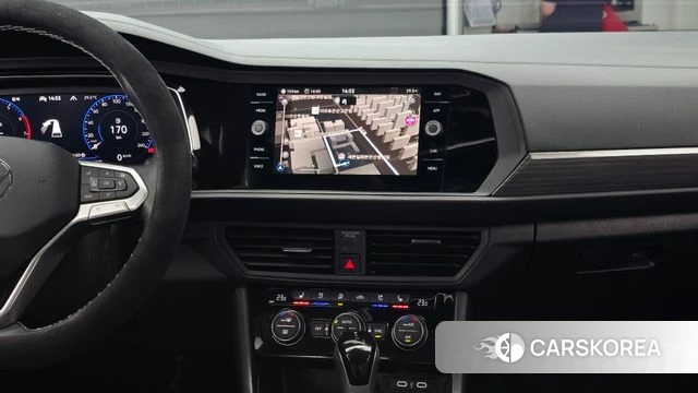 Volkswagen 7th Generation of Jetta 2023 Серебристо-серый из Кореи, фото 4