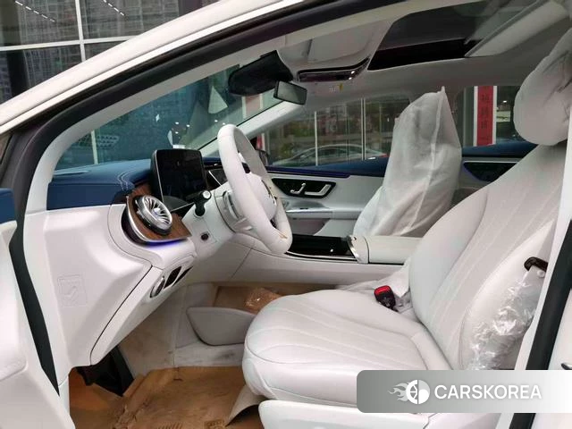 Mercedes-Benz EQE 2025 Белый из Китая, фото 4
