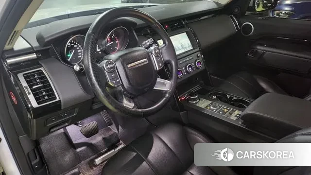 Land Rover Discovery 5 2018 Черный из Кореи, фото 4