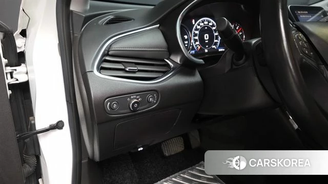 Chevrolet (GM Daewoo) The New Malibu 2021 Белый из Кореи, фото 4