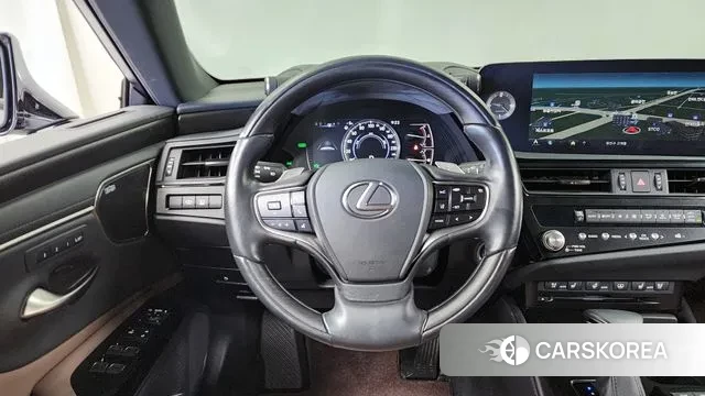 Lexus ES300h 7th generation 2021 Серебристо-серый из Кореи, фото 4