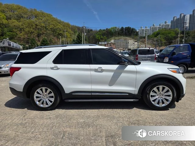 Ford Explorer 6th Generation 2021 Белый из Кореи, фото 4
