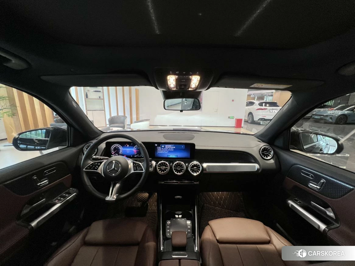 Mercedes-Benz GLB 2023 Черный из Китая, фото 4