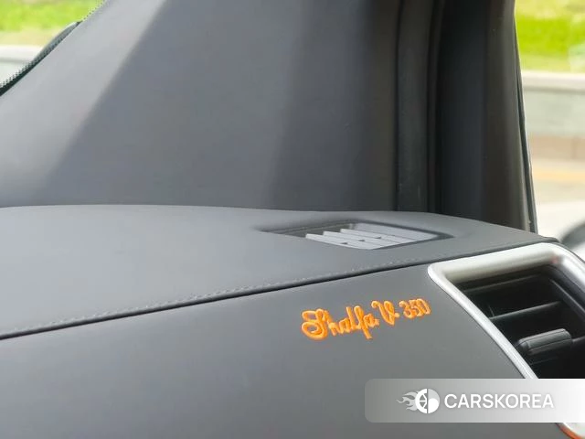 Toyota Granvia (overseas) 2025 Черный из Китая, фото 4