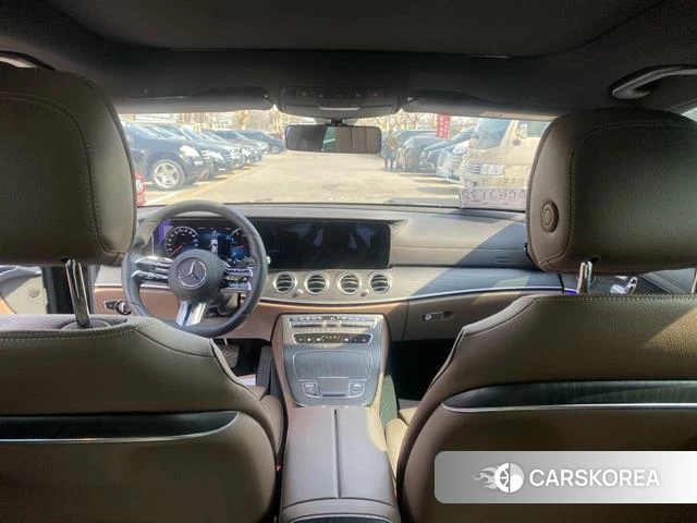 Mercedes-Benz E-class 2022 Черный из Китая, фото 4