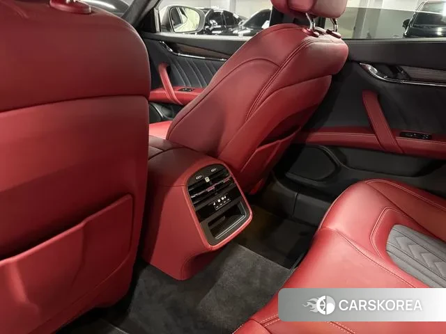 Maserati Quattroporte 2020 Белый из Кореи, фото 4