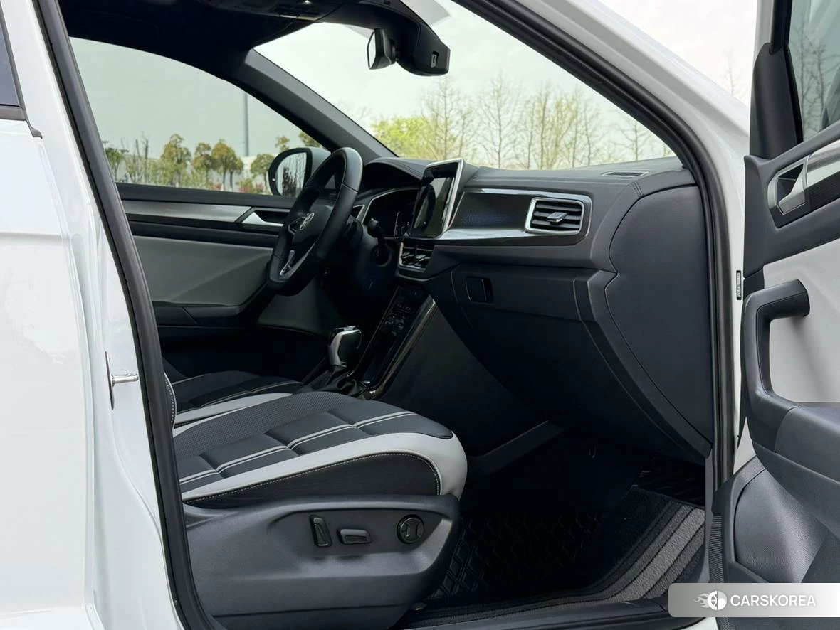 Volkswagen Exploring songs 2024 Белый из Китая, фото 4
