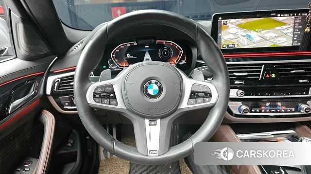 BMW 5 Series (G30) 2023 Серый из Кореи, фото 4