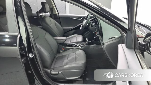 Kia Di Ol Nu Niro 2022 Черный из Кореи, фото 4