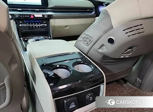 Kia Carnival 4th generation 2023 Белый из Кореи, фото 4