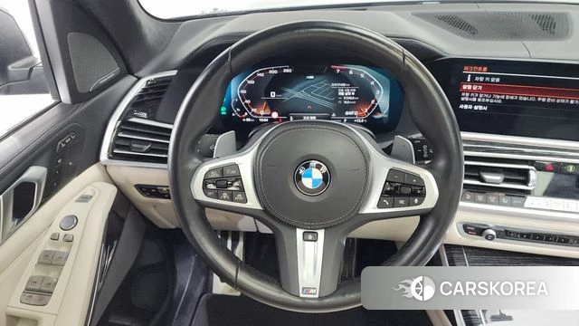 BMW X7 (G07) 2022 Черный из Кореи, фото 4