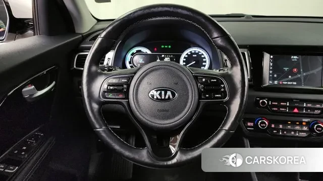 Kia Niro 2018 Белый из Кореи, фото 4