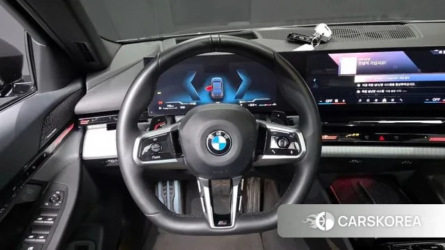 BMW 5 Series (G60) 2023 Серый из Кореи, фото 4