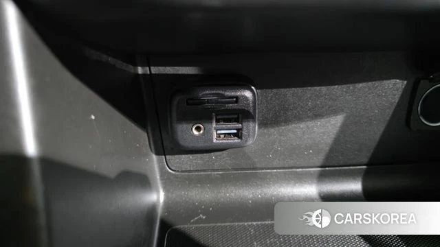 Chevrolet (GM Daewoo) Real New Colorado 2021 Черный из Кореи, фото 4