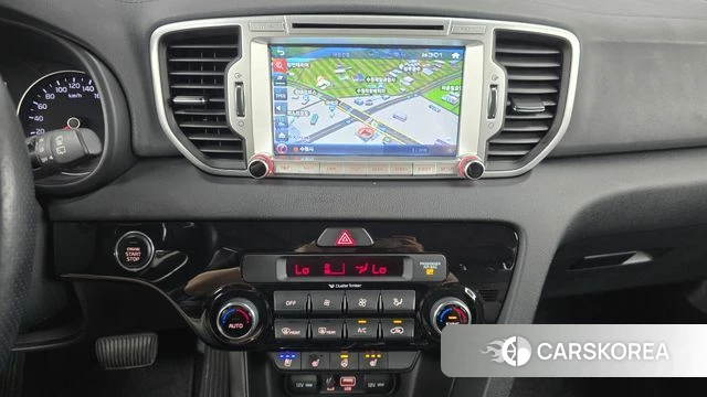 Kia Sportage 4th Generation 2018 Белый из Кореи, фото 4
