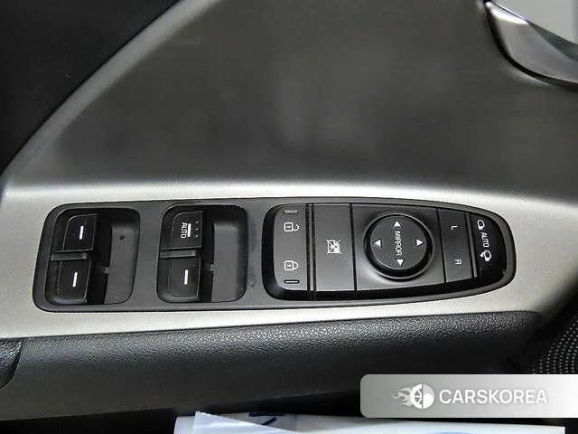 Kia Niro Plus 2022 Белый из Кореи, фото 4