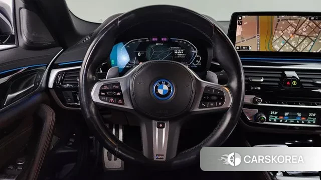 BMW 5 Series (G30) 2022 Черный из Кореи, фото 4