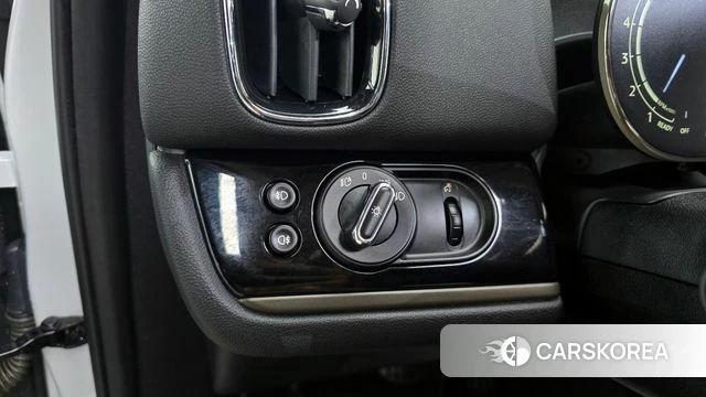 Mini Cooper Countryman 2022 Жемчужный цвет из Кореи, фото 4