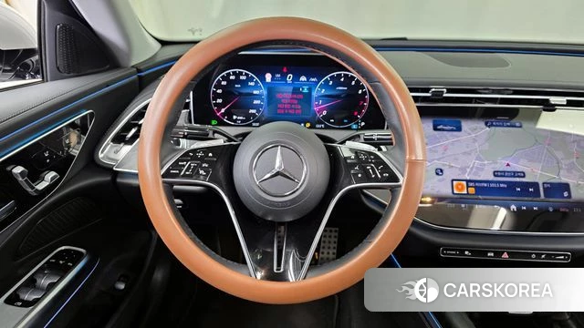 Mercedes-Benz E-Class W214 2024 Белый из Кореи, фото 4