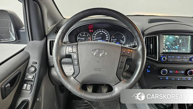Hyundai The New Grand Starex 2018 Серебристо-серый из Кореи, фото 4