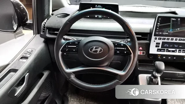 Hyundai Staria 2022 Белый из Кореи, фото 4