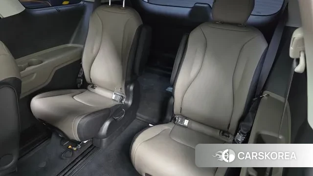 Kia The New Carnival 4th Generation 2023 Белый из Кореи, фото 4