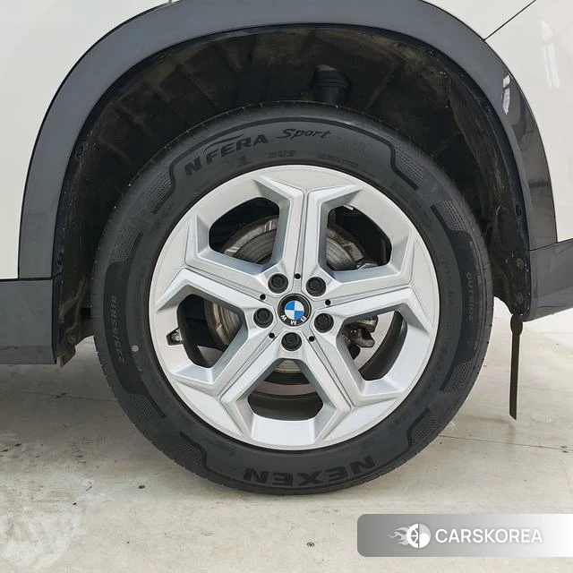 BMW X1 2023 Белый из Китая, фото 4