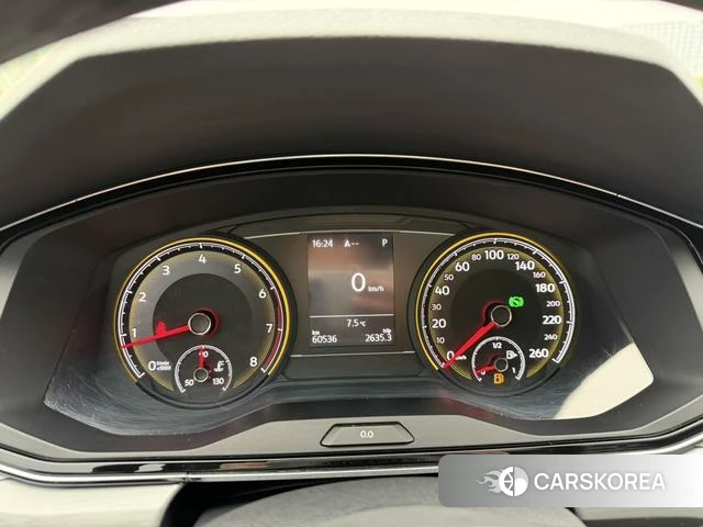 Volkswagen Lingdu 2020 Красный из Китая, фото 4